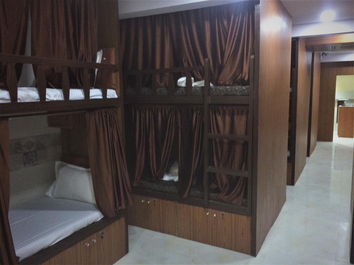 Zara Dormitory Bombay Exterior foto